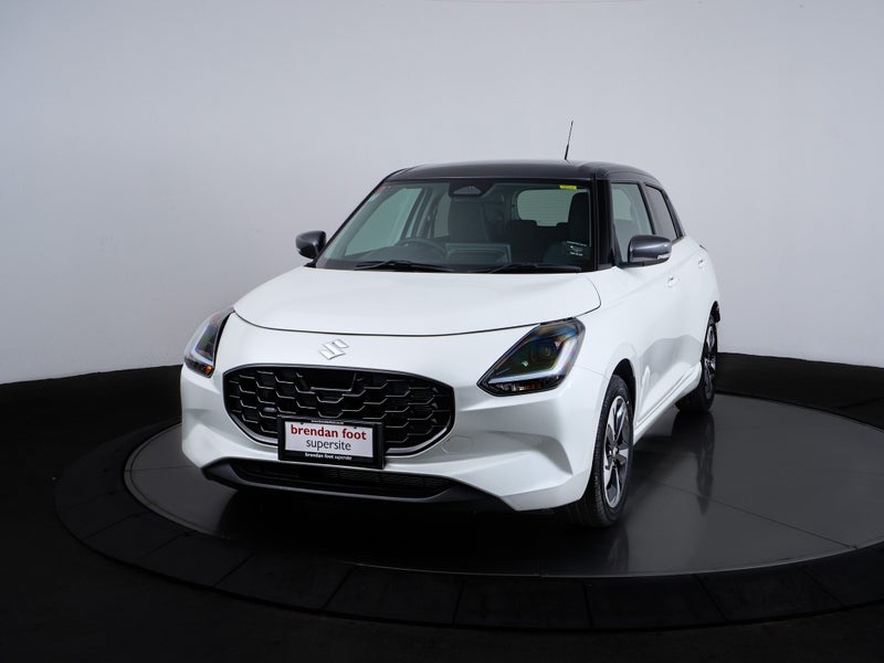 2026 Suzuki Swift Hybrid 1.2 RSCB CVT image 3