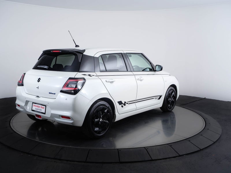 2026 Suzuki Swift HYBRID CVT 1.2 image 3