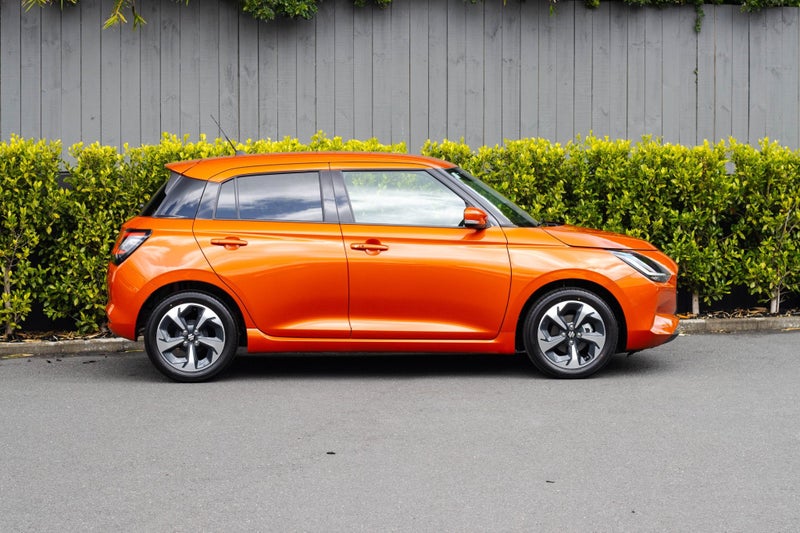 2026 Suzuki Swift RSC 1.2 Hybrid Auto image 2
