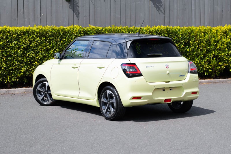 2026 Suzuki Swift RSC 1.2 Hybrid Auto image 3