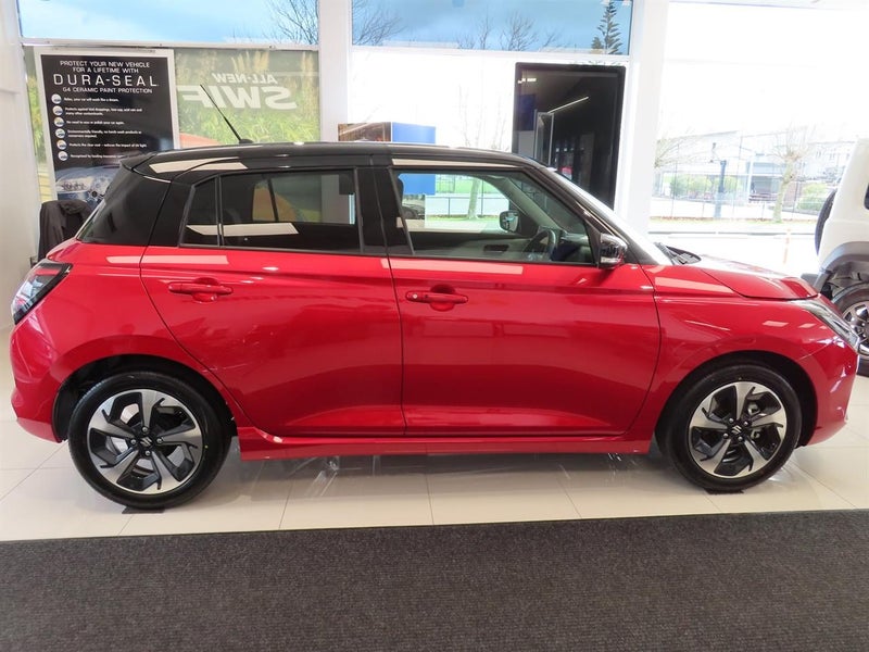 2026 Suzuki Swift RSC HYBRID AUTO image 5