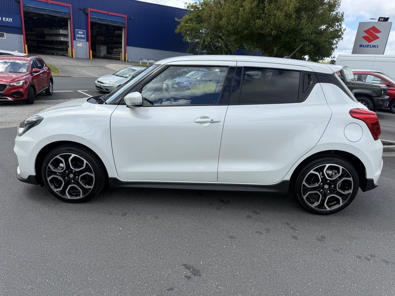 2026 Suzuki Swift Sport TN image 4