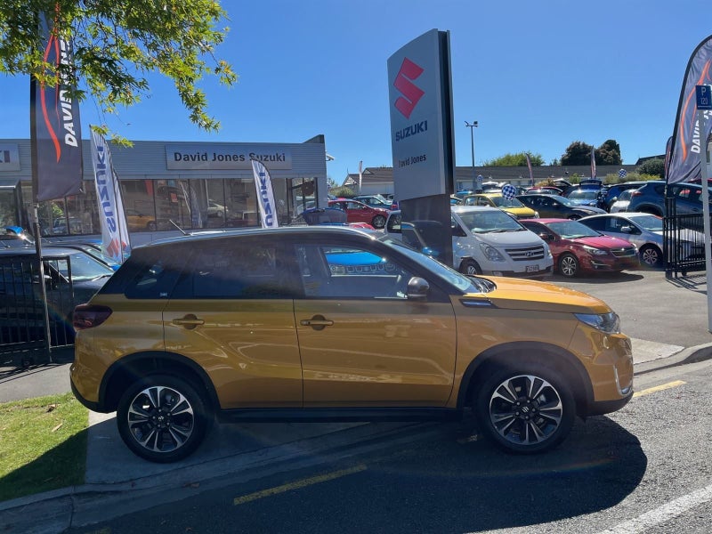 2026 Suzuki Vitara JLX Hybrid 2WD image 4