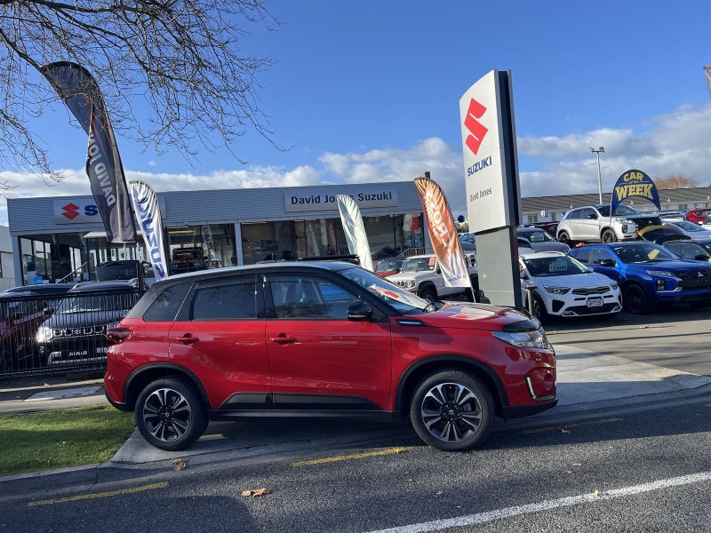 2026 Suzuki Vitara JLX Hybrid 2WD image 4