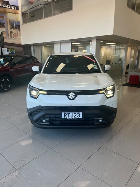 2026 Suzuki Vitara Jlxf 61Kwh/Ev/Fg image 2