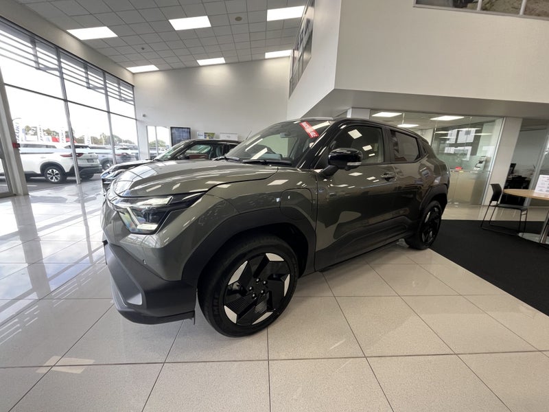 2026 Suzuki Vitara Jlxh 61Kwh/Ev/Awd/Fg image 3