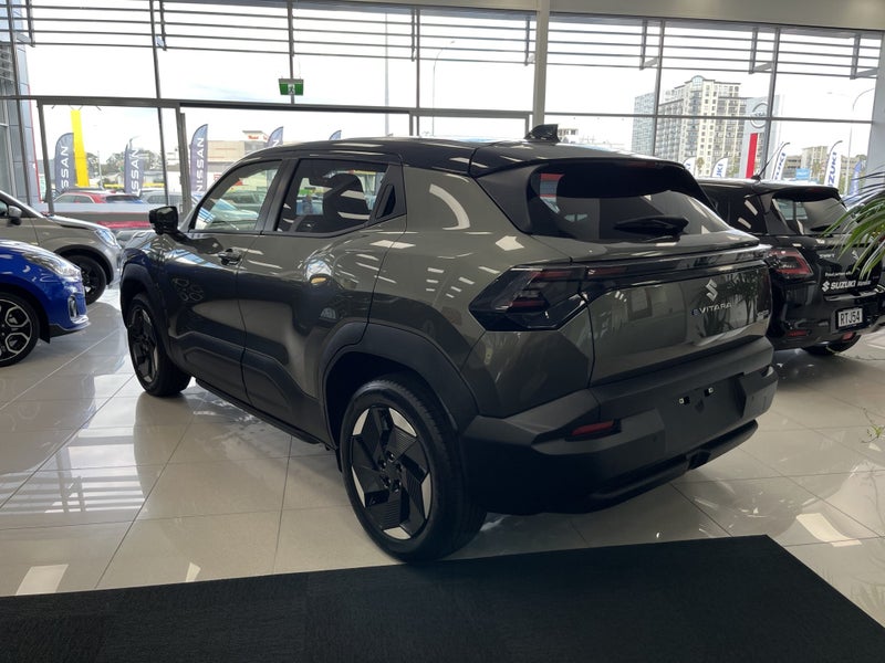 2026 Suzuki Vitara Jlxh 61Kwh/Ev/Awd/Fg image 5