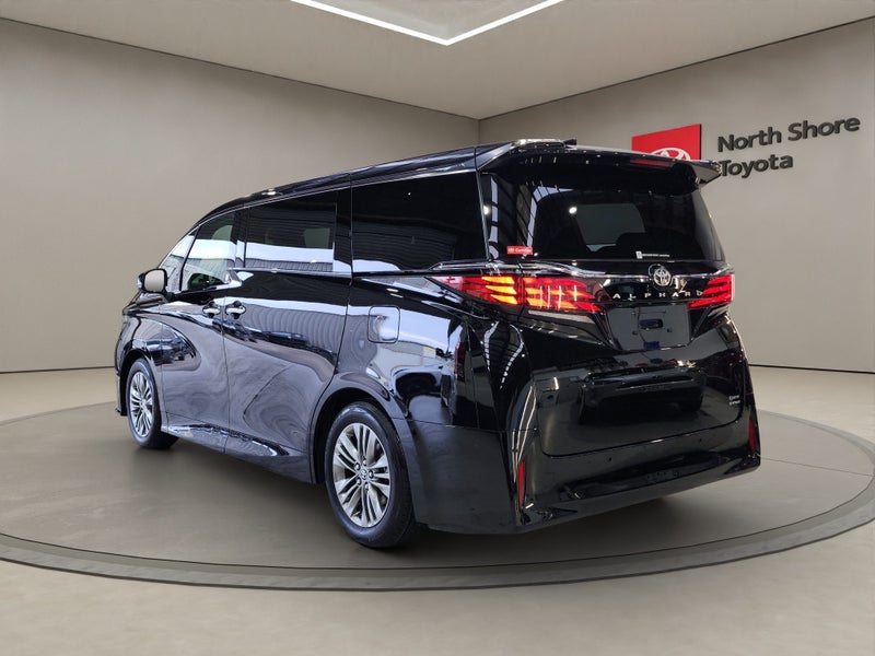 2026 Toyota Alphard 2.5L Hybrid Z 4WD People Mover image 5