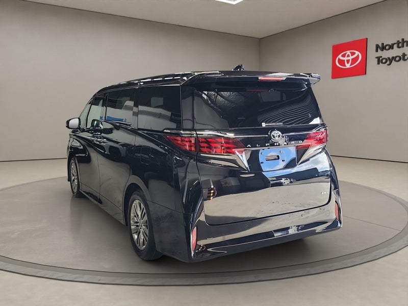 2026 Toyota Alphard 2.5L Hybrid Z FWD People Mover image 5