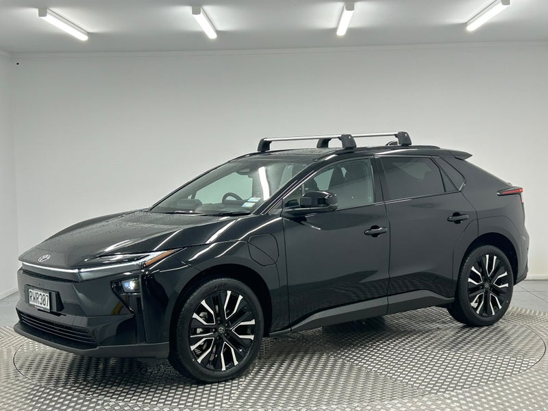 2026 Toyota bZ4X Motion 75Kwh/Ev/4Wd image 3