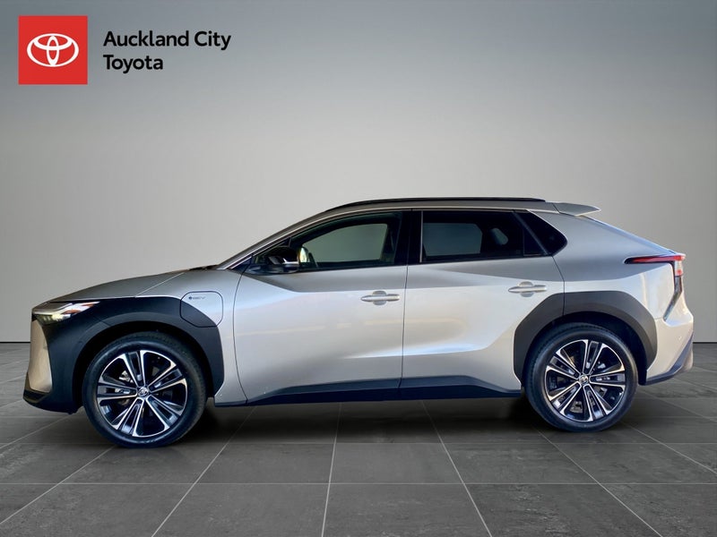 2026 Toyota bZ4X Motion BEV AWD SUV image 4