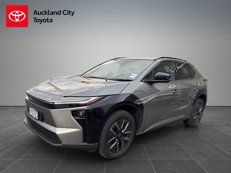 2026 Toyota bZ4X Pure 75Kwh/Ev/Fd image 3