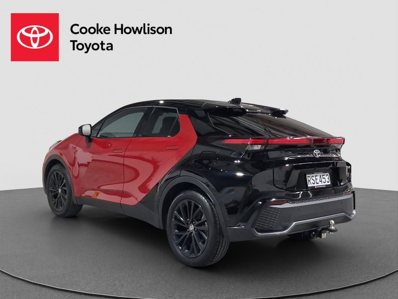 2026 Toyota C-HR GR Sport 2.0L Hybrid AWD image 5