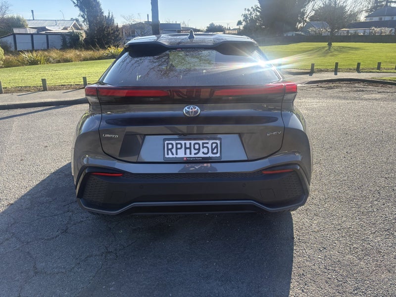 2026 Toyota C-HR Limited 1.8P HEV CVT FWD SUV/5... image 3