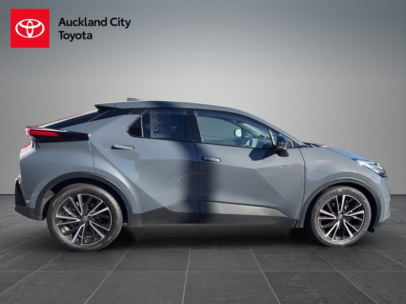 2026 Toyota C-HR Limited 1.8Ph/Hd image 5