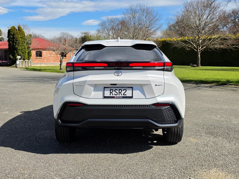 2026 Toyota C-HR Limited Hybrid image 4
