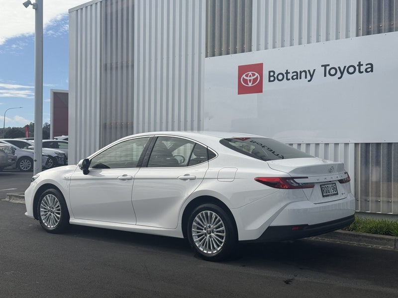 2026 Toyota Camry 2026 GX 2.5P HEV image 5