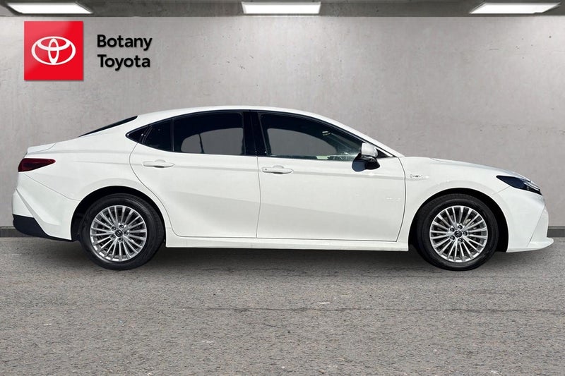 2026 Toyota Camry GX 2.5P HEV ECVT FWD SD/4D/5S... image 4