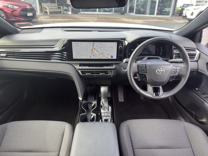 2026 Toyota Camry SX 2.5P HEV ECVT FWD SD/4D/5S image 2