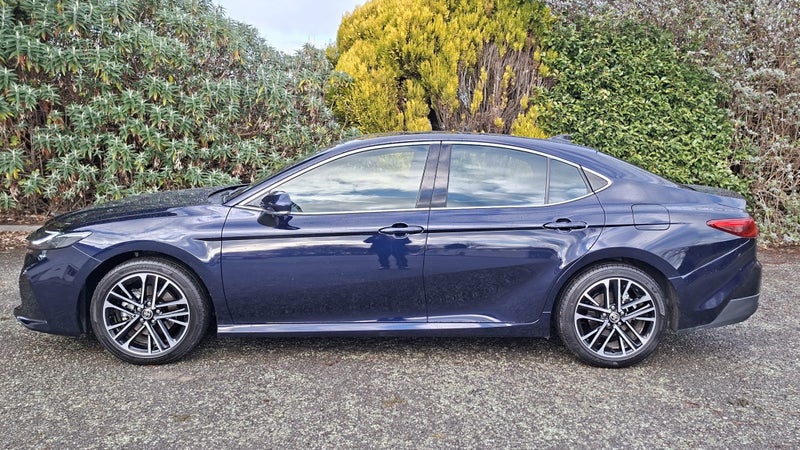 2026 Toyota Camry ZR 2.5 Petrol Hybrid image 4