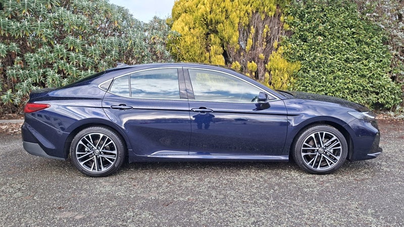2026 Toyota Camry ZR 2.5 Petrol Hybrid image 5