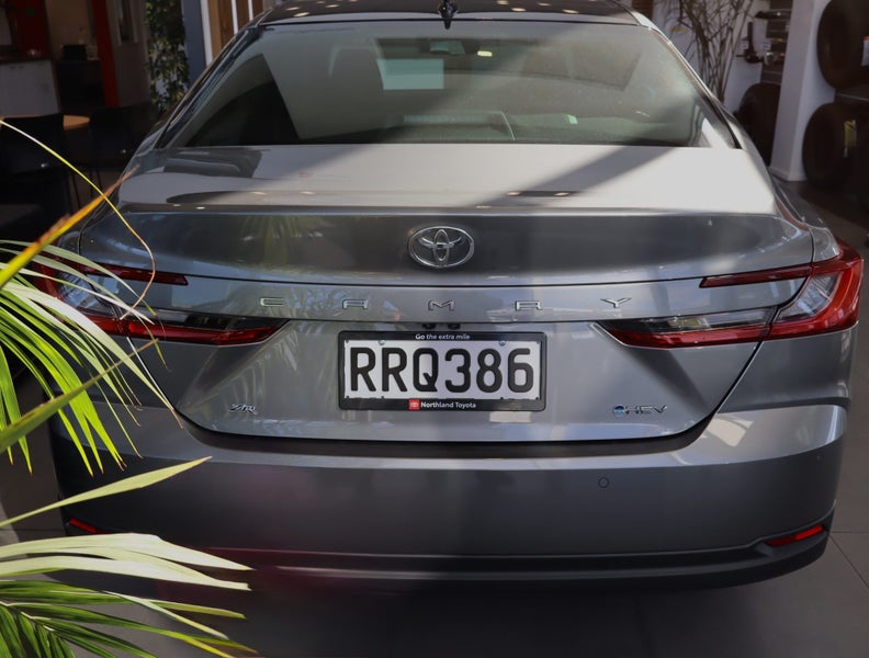 2026 Toyota Camry ZR 2.5P HEV ECVT FWD SD/4D/5S image 4