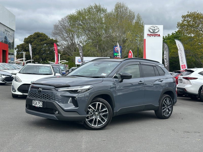 2026 Toyota Corolla Cross Cross Limited 2.0P HE... image 3