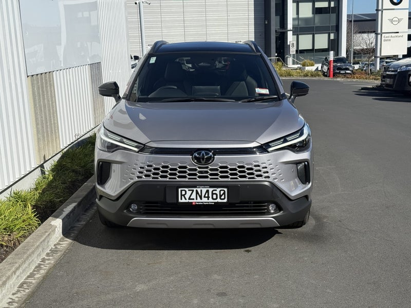 2026 Toyota Corolla Cross Cross Limited 2.0P HE... image 3