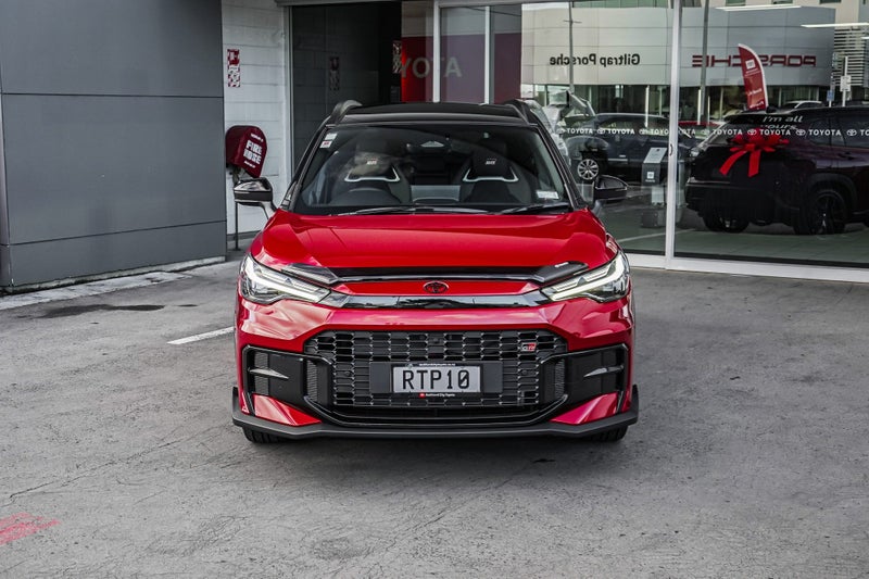 2026 Toyota Corolla Cross GR Sport 2.0P HEV ECV... image 4