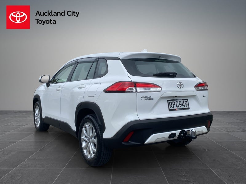 2026 Toyota Corolla Cross GX 2.0P HEV ECVT FWD SUV image 5