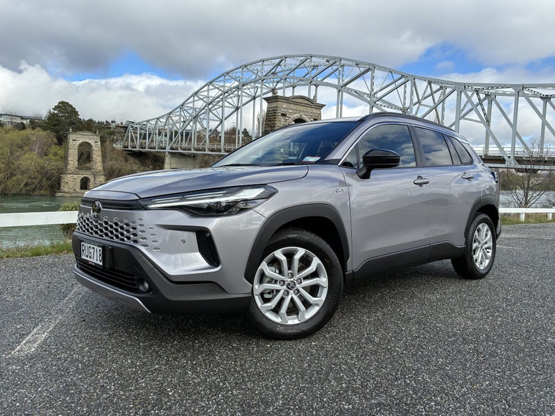 2026 Toyota Corolla Cross GXL 2.0L Hybrid FWD Auto image 3