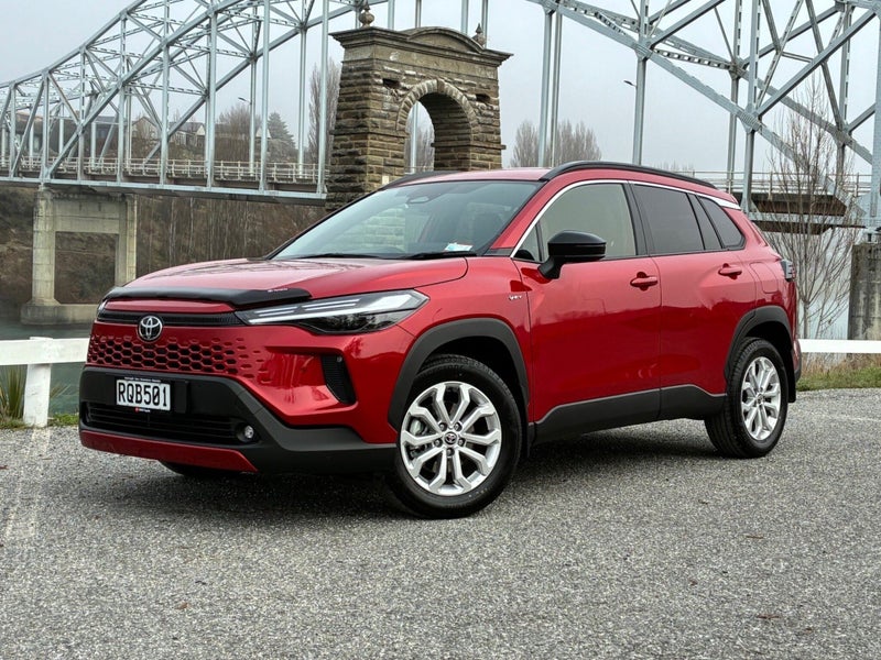 2026 Toyota Corolla Cross GXL Hybrid Auto image 3