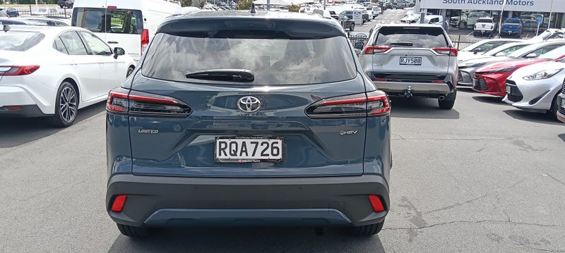 2026 Toyota Corolla Cross Limited 2.0P HEV ECVT... image 4