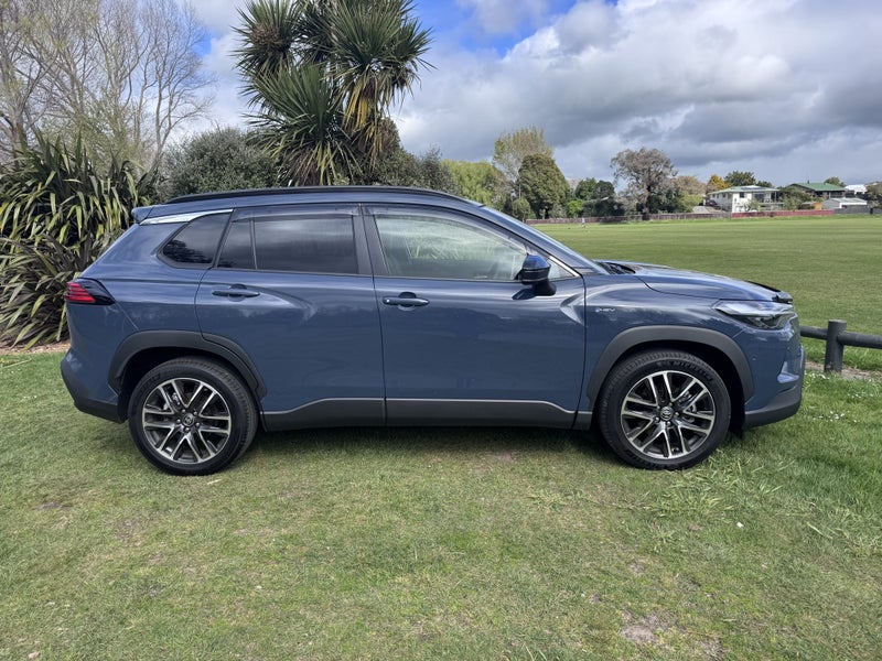 2026 Toyota Corolla Cross Limited 2.0P Hybrid F... image 5