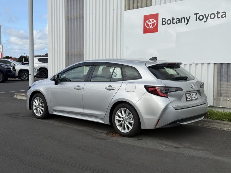2026 Toyota Corolla GX 1.8 HEV ECVT FWD WG/5D/5... image 5