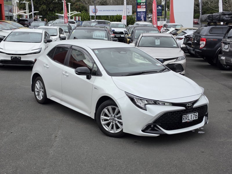 2026 Toyota Corolla SX 1.8P HEV CVT FWD HB/5D/5... image 5
