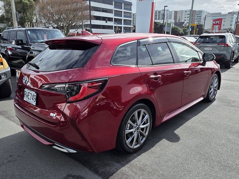 2026 Toyota Corolla Touring Hybrid image 4