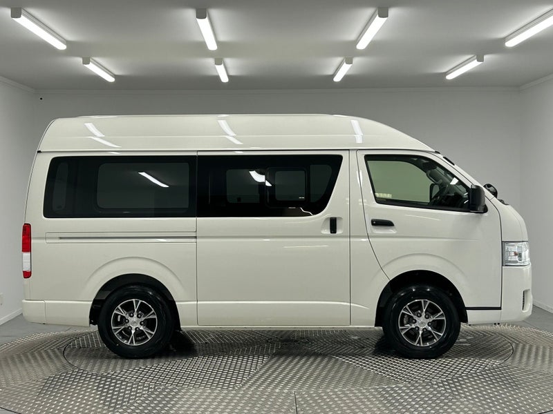 2026 Toyota Hiace 2.8 D DX GL Package 4WD image 2