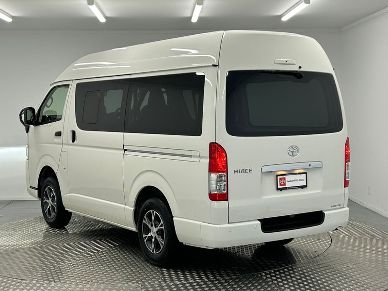 2026 Toyota Hiace 2.8 D DX GL Package 4WD image 5