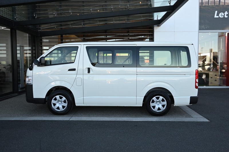 2026 Toyota Hiace DX Long 2.8 Turbo Diesel RWD Van image 3