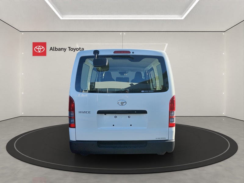 2026 Toyota Hiace DX Long 2.8D 5Dr Van 6A 2WD (... image 4
