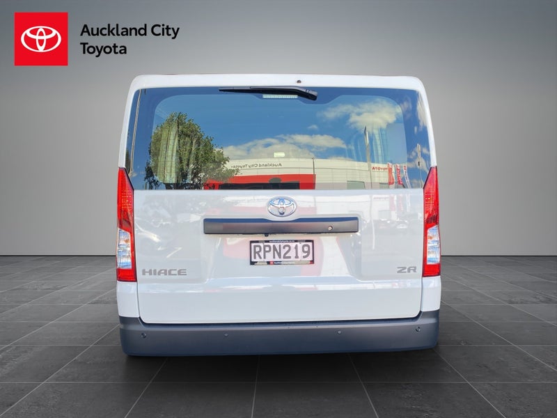 2026 Toyota Hiace ZR 2.8DT 6AT RWD GVN/5D/2S image 4