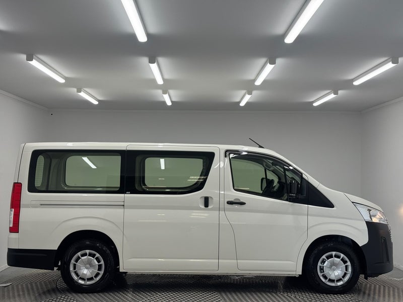 2026 Toyota Hiace ZR 2.8DT RWD image 2