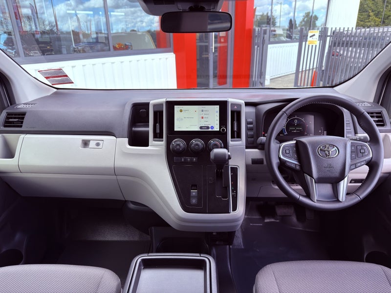2026 Toyota Hiace ZX 2.8DT 6AT 12 Seater Minibu... image 2