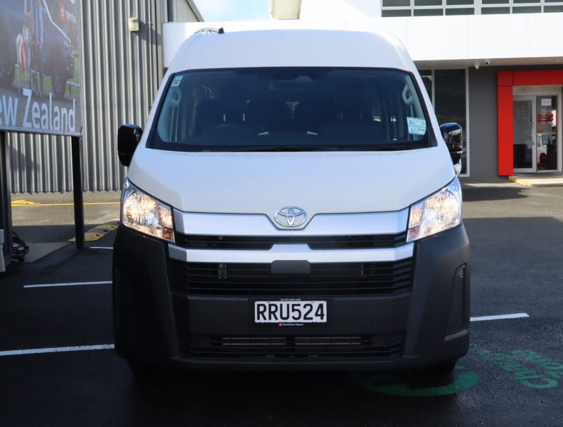 2026 Toyota Hiace ZX 2.8DT 6AT RWD GVN/4D/2S Mi... image 2