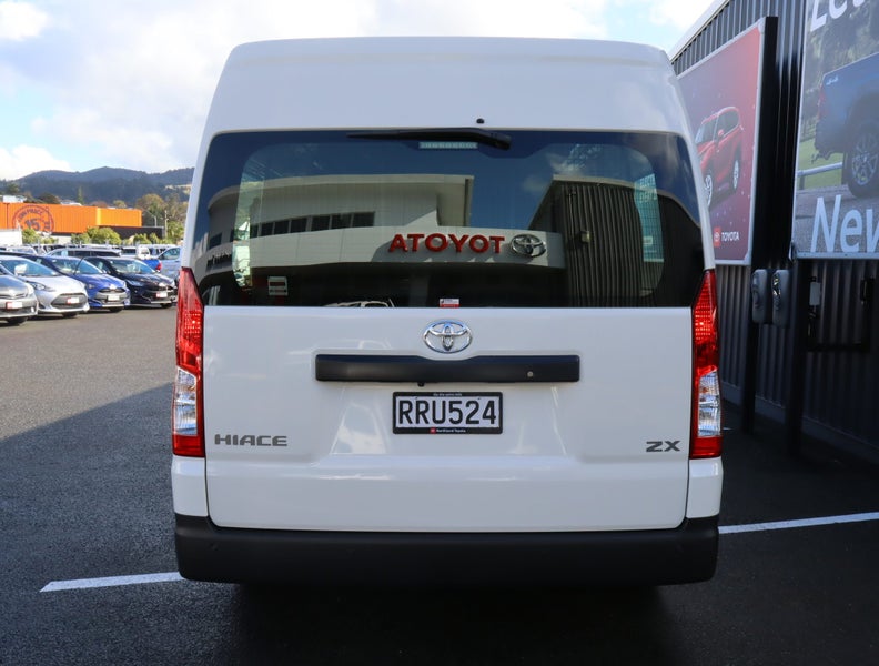 2026 Toyota Hiace ZX 2.8DT 6AT RWD GVN/4D/2S Mi... image 3