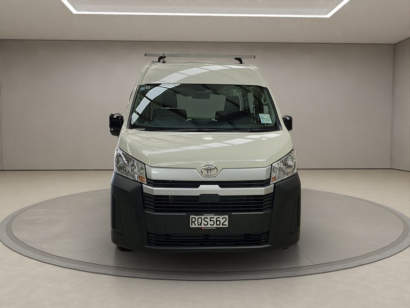 2026 Toyota Hiace ZX 2.8L Diesel Turbo RWD Van image 2