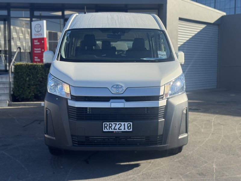2026 Toyota Hiace ZX 2.8L Turbo Diesel Automati... image 2
