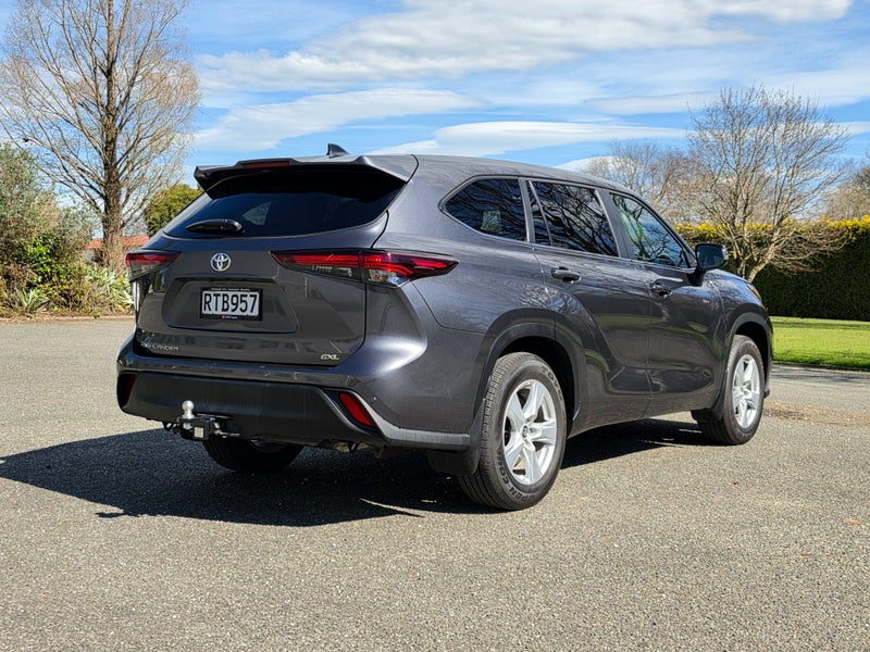 2026 Toyota Highlander GXL Hybrid AWD image 3