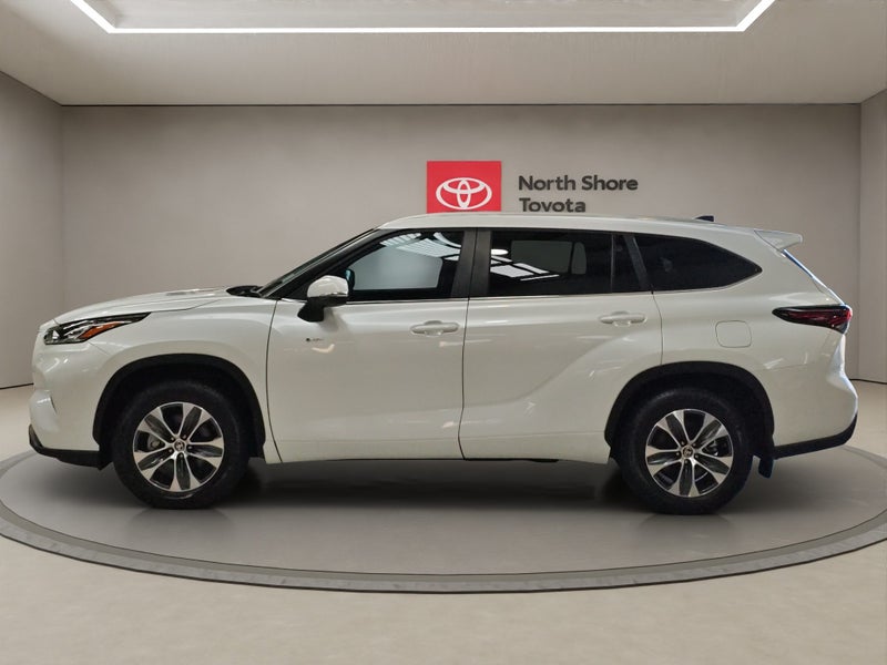 2026 Toyota Highlander Limited 2.5L Hybrid AWD SUV image 4
